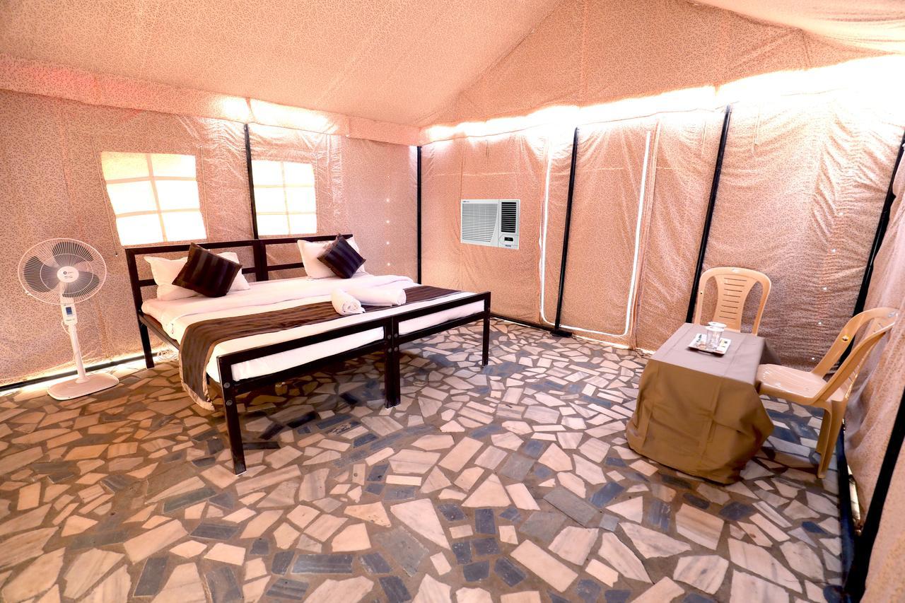 Nova Patgar Tents Otel Bhuj Dış mekan fotoğraf