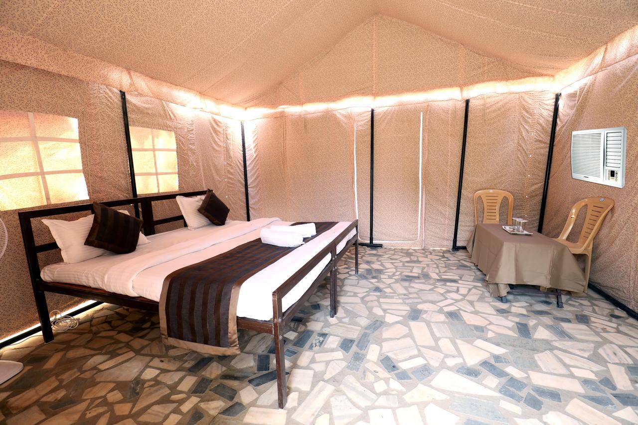 Nova Patgar Tents Otel Bhuj Dış mekan fotoğraf